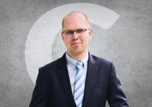  Dr. Valentas Gružauskas